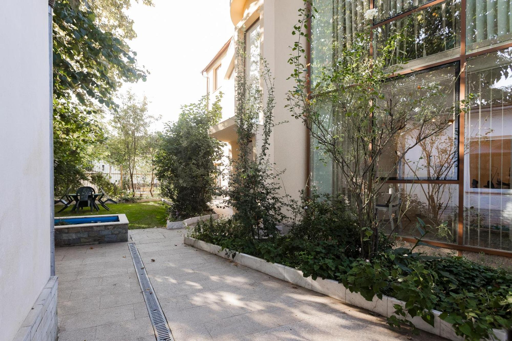 Terrace View Apartment *